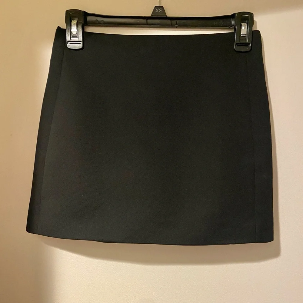 WARDROBE.NYC Black Column Mini Skirt - XS - BRAND NEW WITH TAGS - Picture 3 of 9